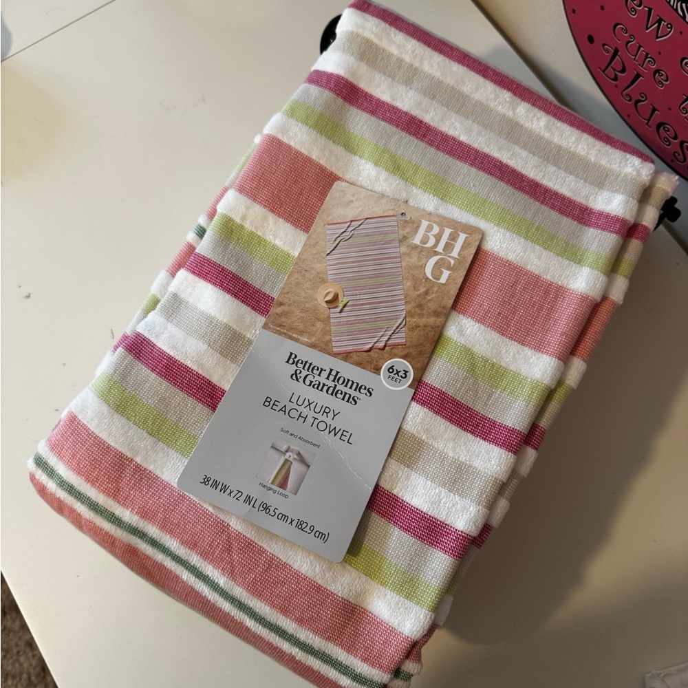 Better Homes And Gardens Pink Stripe Luxury Beach Towel - 2 NWT